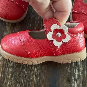Red leather Mary Jane with Flower